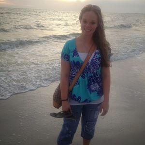 Meet your Posher, Tiffany